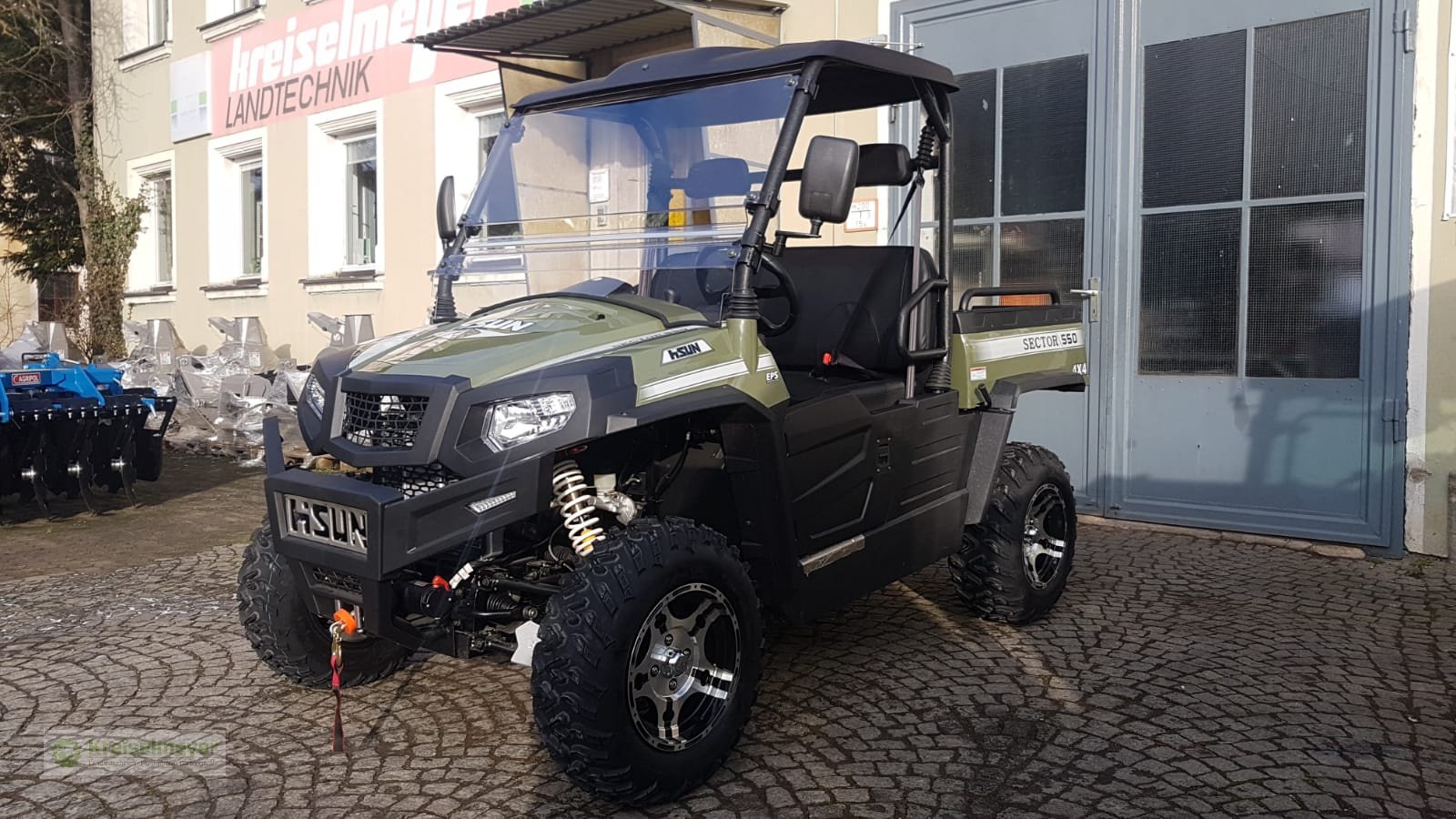 ATV & Quad of the type Hisun Sector 550 Allrad 4x4 + Differenzial-Sperre + Straßenzulassung UTV, Forstfahrzeug, Buggy, Gator, Neumaschine in Feuchtwangen (Picture 1)