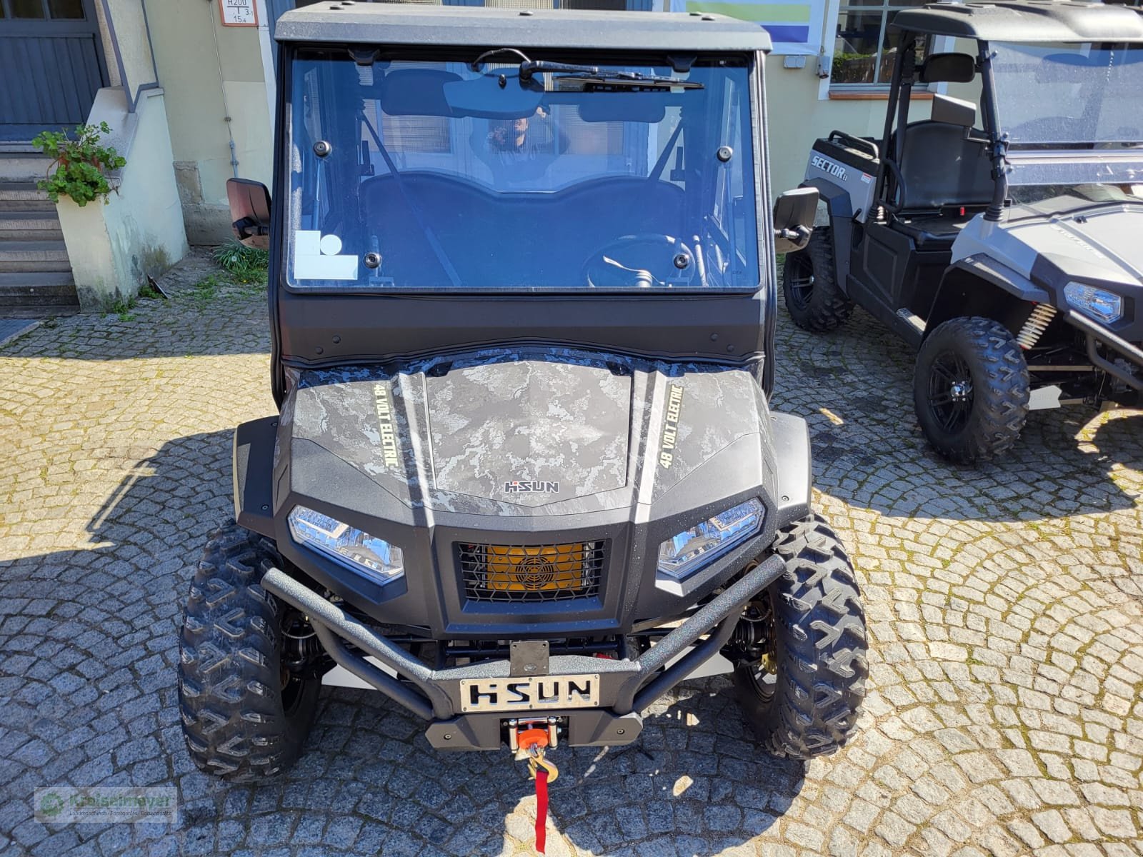 ATV & Quad of the type Hisun Sector E1 Elektro mit Kabine und Heizung + Straßenzulassung StVZO NEU, Neumaschine in Feuchtwangen (Picture 5)