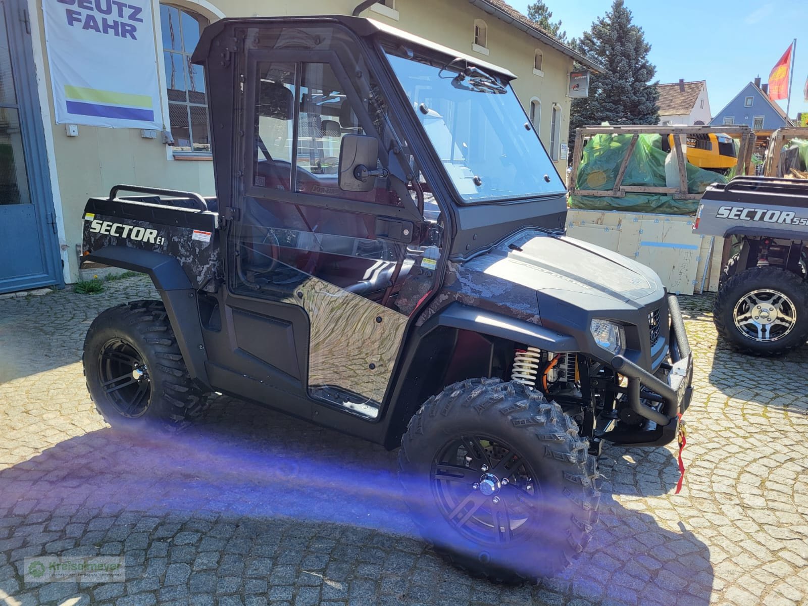 ATV & Quad of the type Hisun Sector E1 Elektro mit Kabine und Heizung + Straßenzulassung StVZO NEU, Neumaschine in Feuchtwangen (Picture 9)