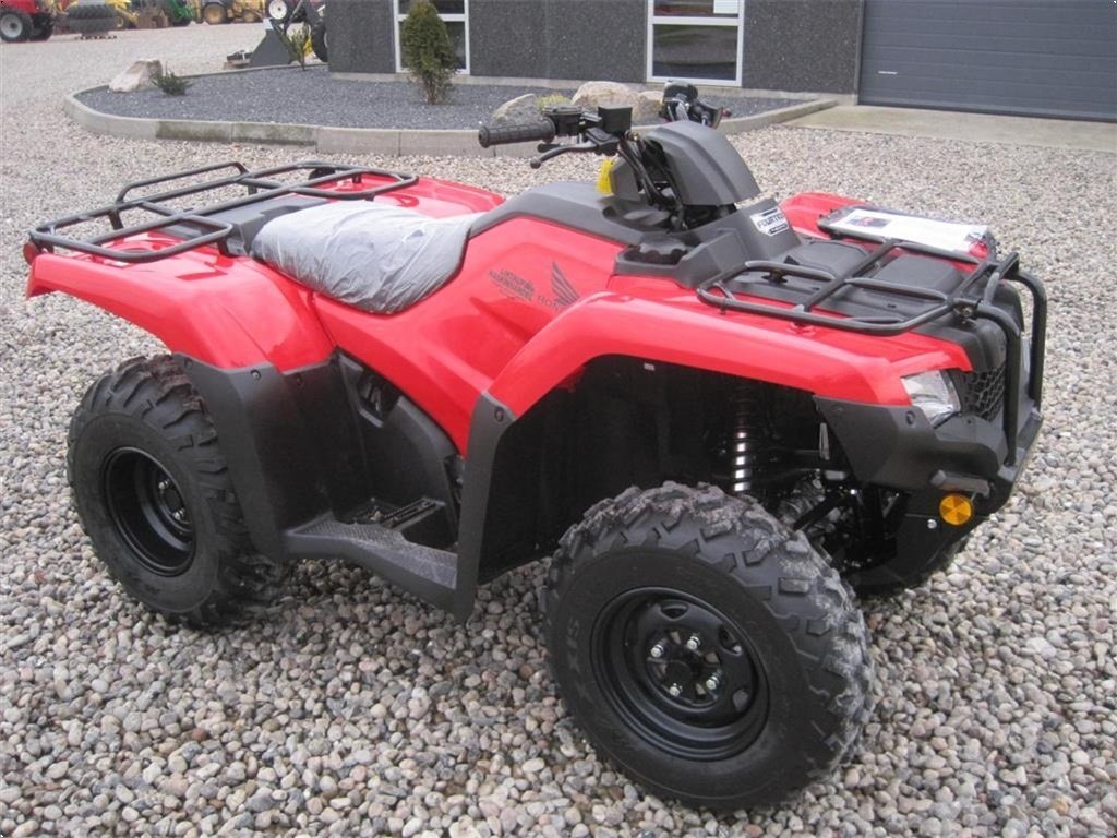 ATV & Quad Türe ait Honda TRX 420FE STORT LAGER AF HONDA ATV. Vi hjælper gerne med at levere den til dig, og bytter gerne. KØB-SALG-BYTTE se mere på www.limas.dk, Gebrauchtmaschine içinde Lintrup (resim 8)