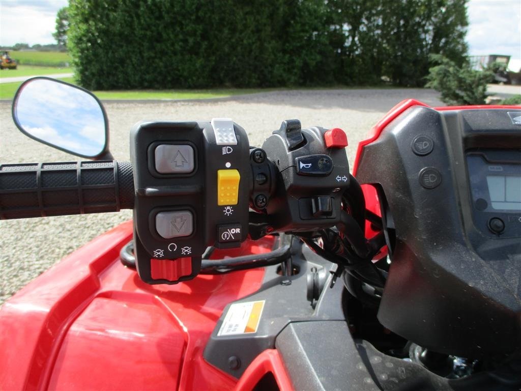 ATV & Quad Türe ait Honda TRX 520 FE Traktor STORT LAGER AF HONDA  ATV. Vi hjælper gerne med at levere den til dig, og bytter gerne. KØB-SALG-BYTTE se mere på www.limas.dk, Gebrauchtmaschine içinde Lintrup (resim 7)