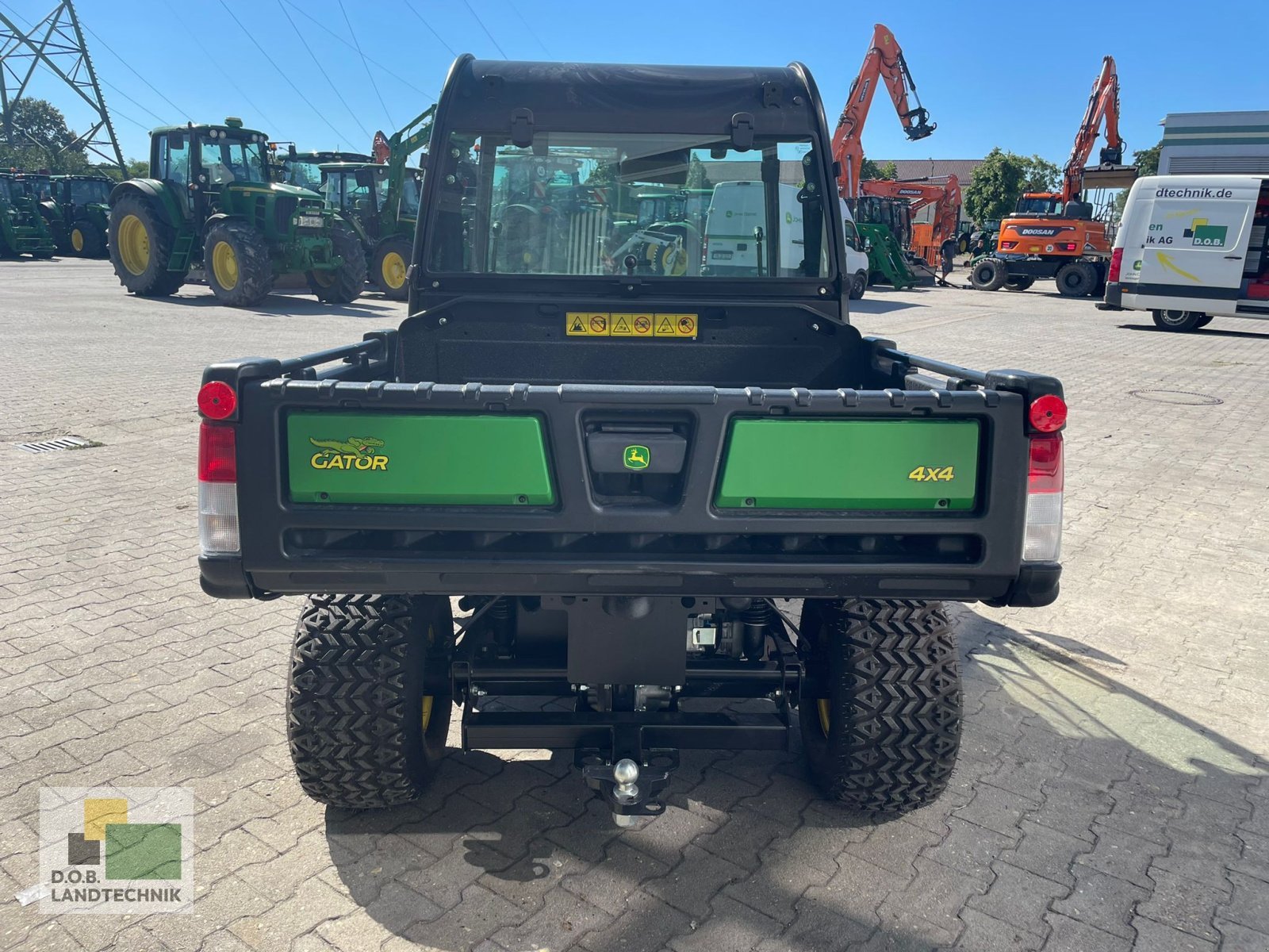 ATV & Quad of the type John Deere Gator HPX 815E, Neumaschine in Regensburg (Picture 3)