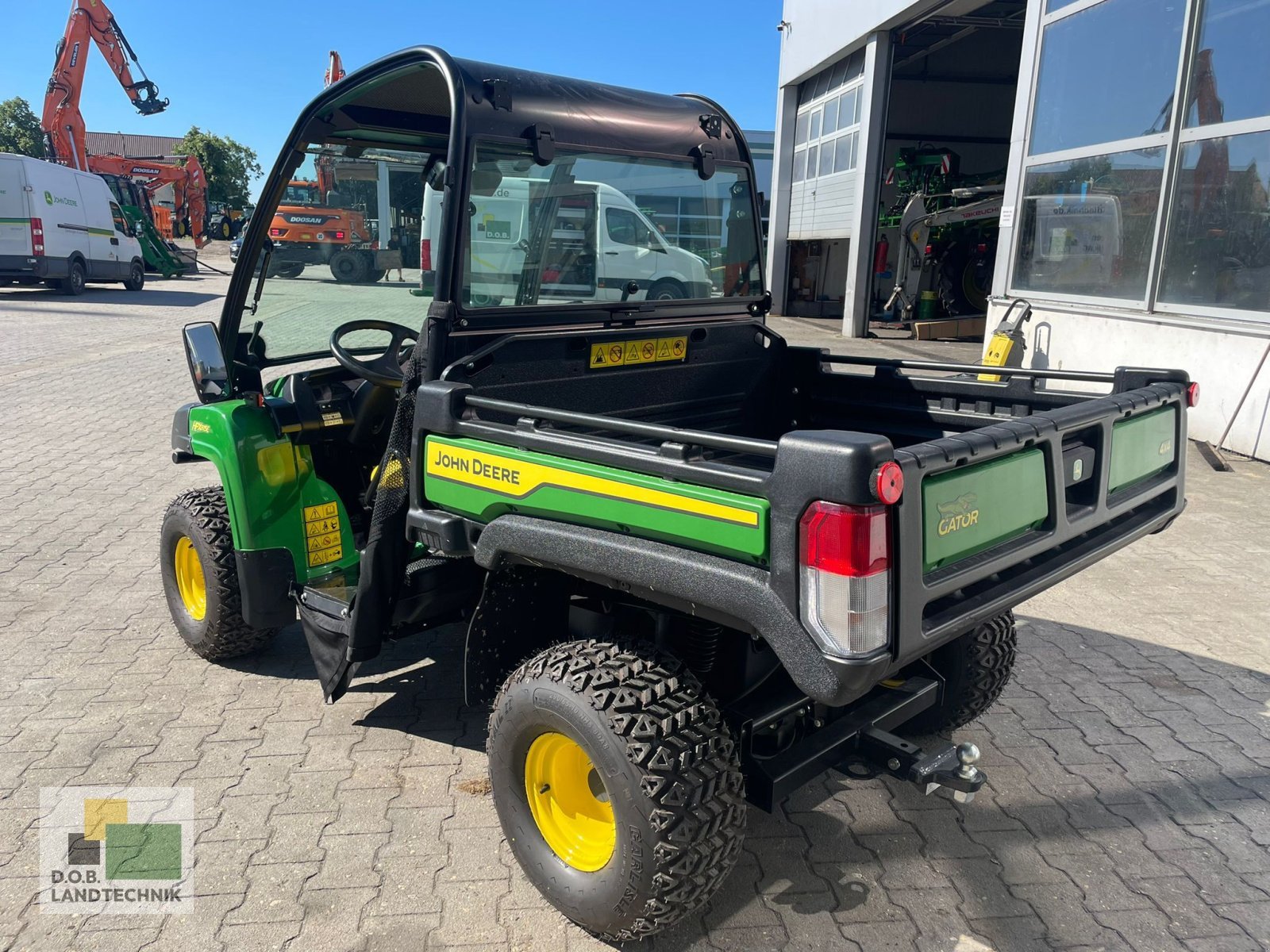 ATV & Quad des Typs John Deere Gator HPX 815E, Neumaschine in Regensburg (Bild 8)