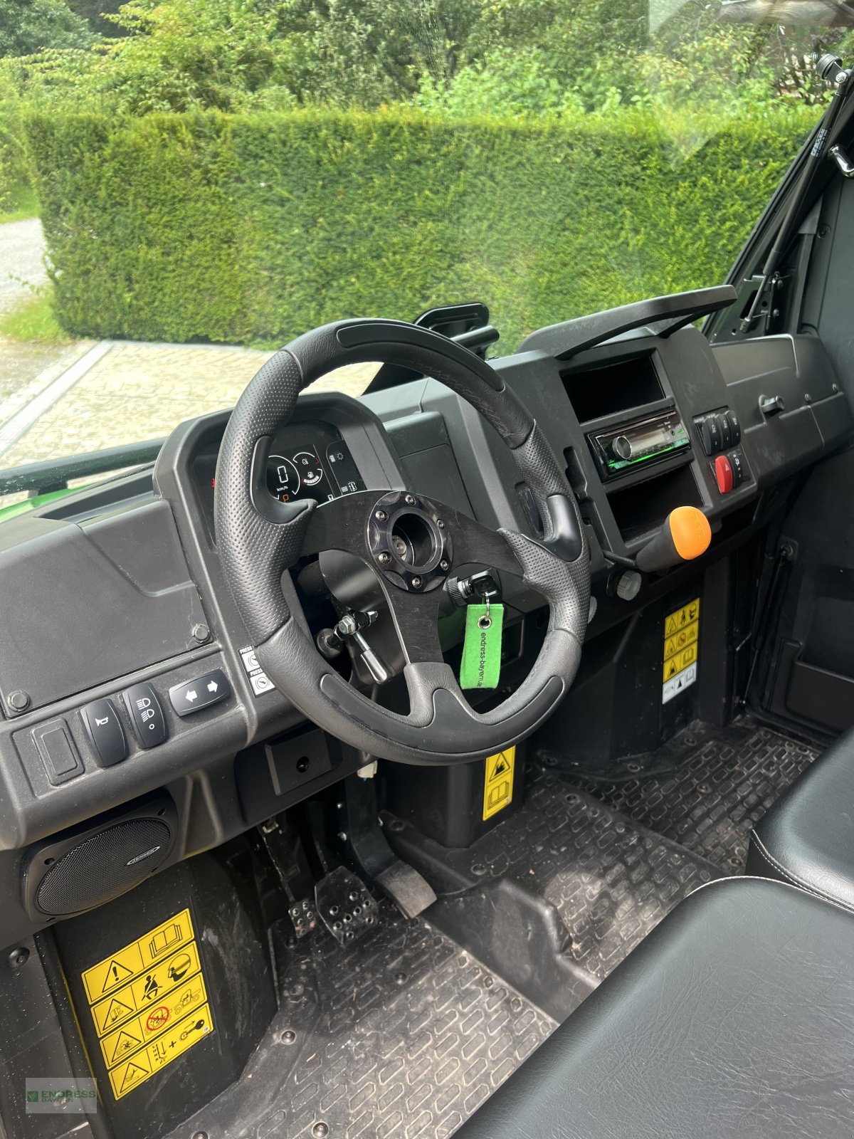 ATV & Quad of the type John Deere Gator XUV 835M, Gebrauchtmaschine in München (Picture 10)