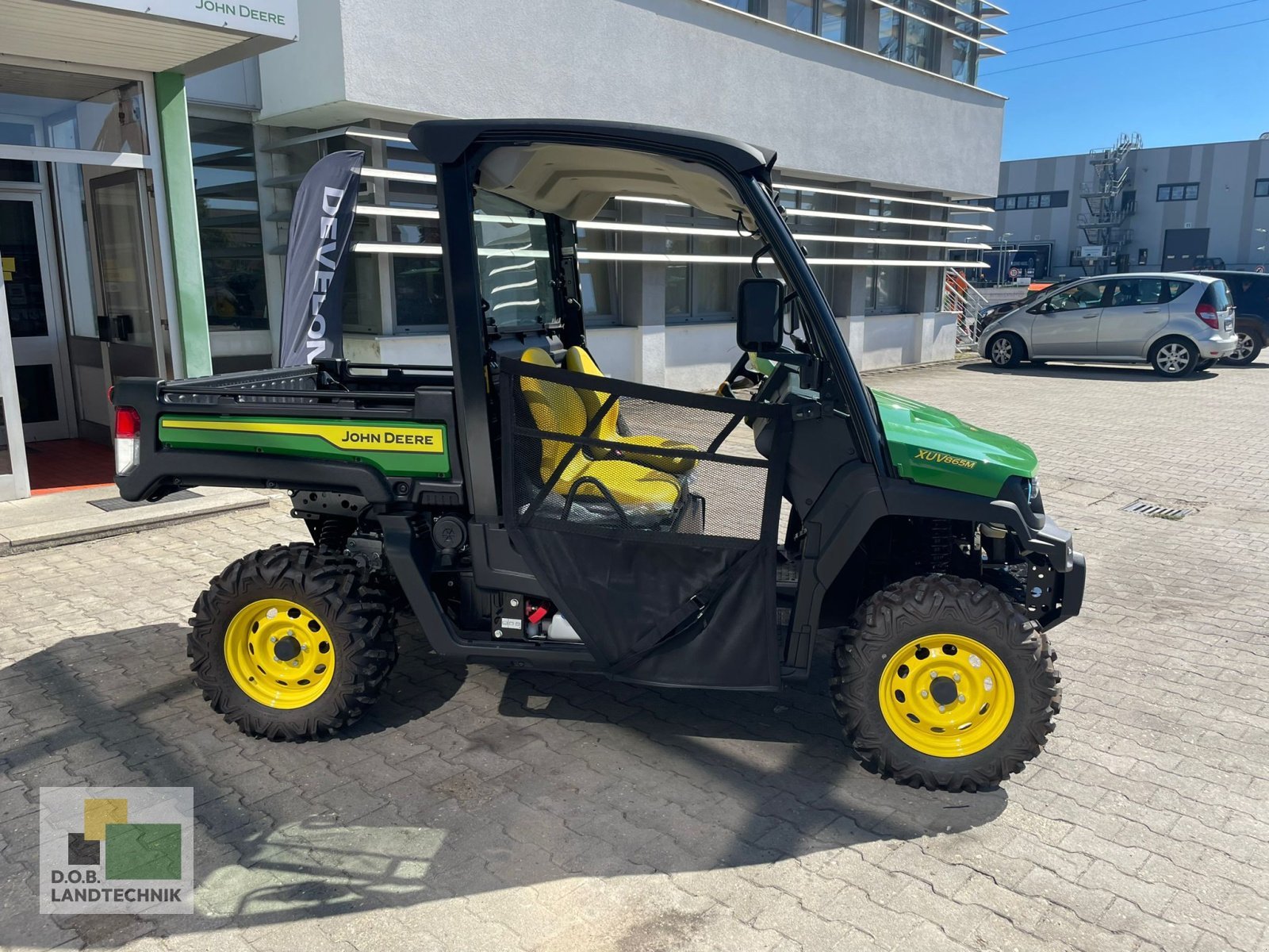 ATV & Quad of the type John Deere Gator XUV 865M, Neumaschine in Regensburg (Picture 4)