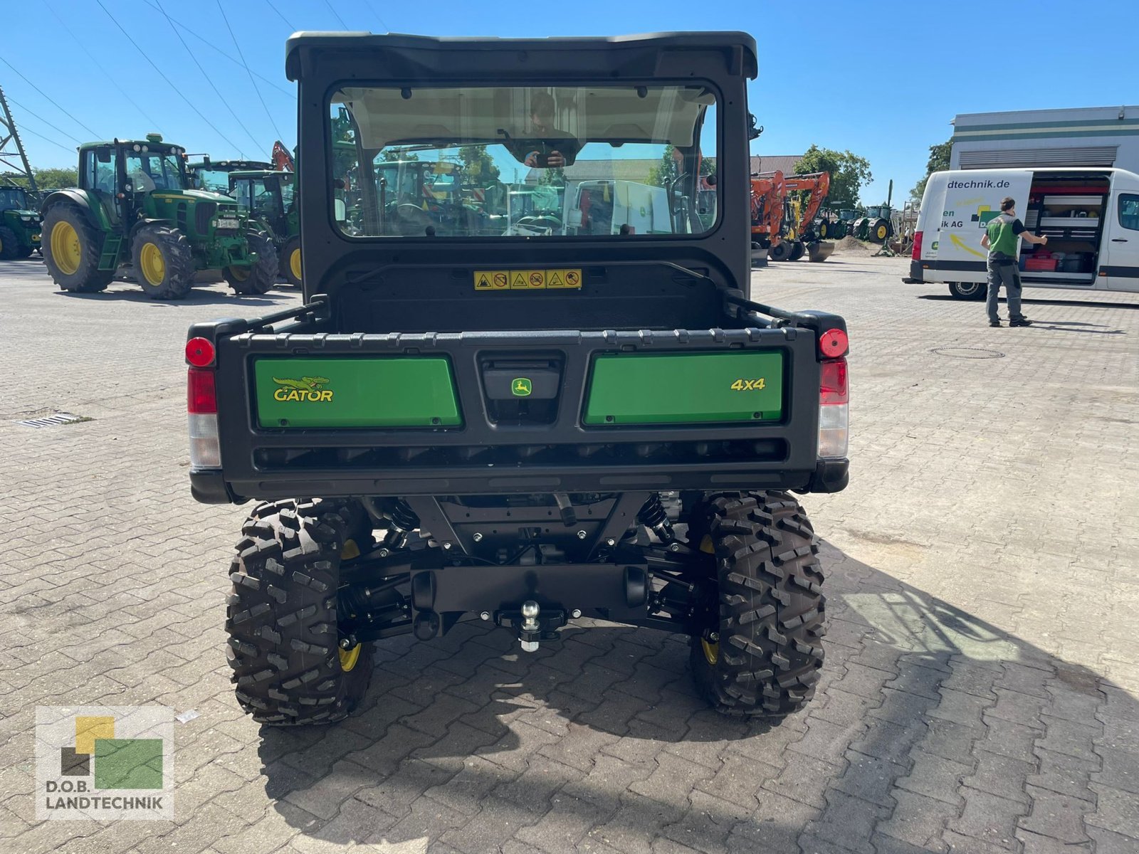 ATV & Quad of the type John Deere Gator XUV 865M, Neumaschine in Regensburg (Picture 7)