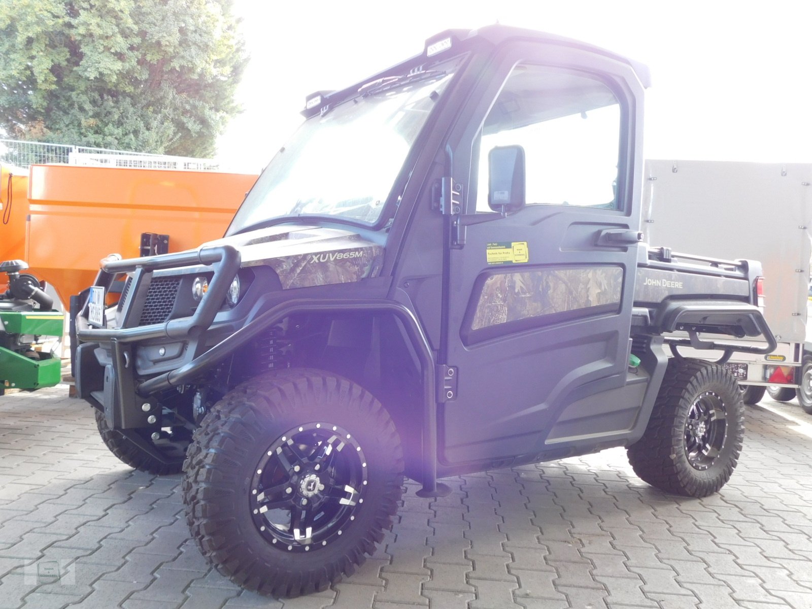 ATV & Quad del tipo John Deere Gator XUV 865M, Neumaschine en Gross-Bieberau (Imagen 3)