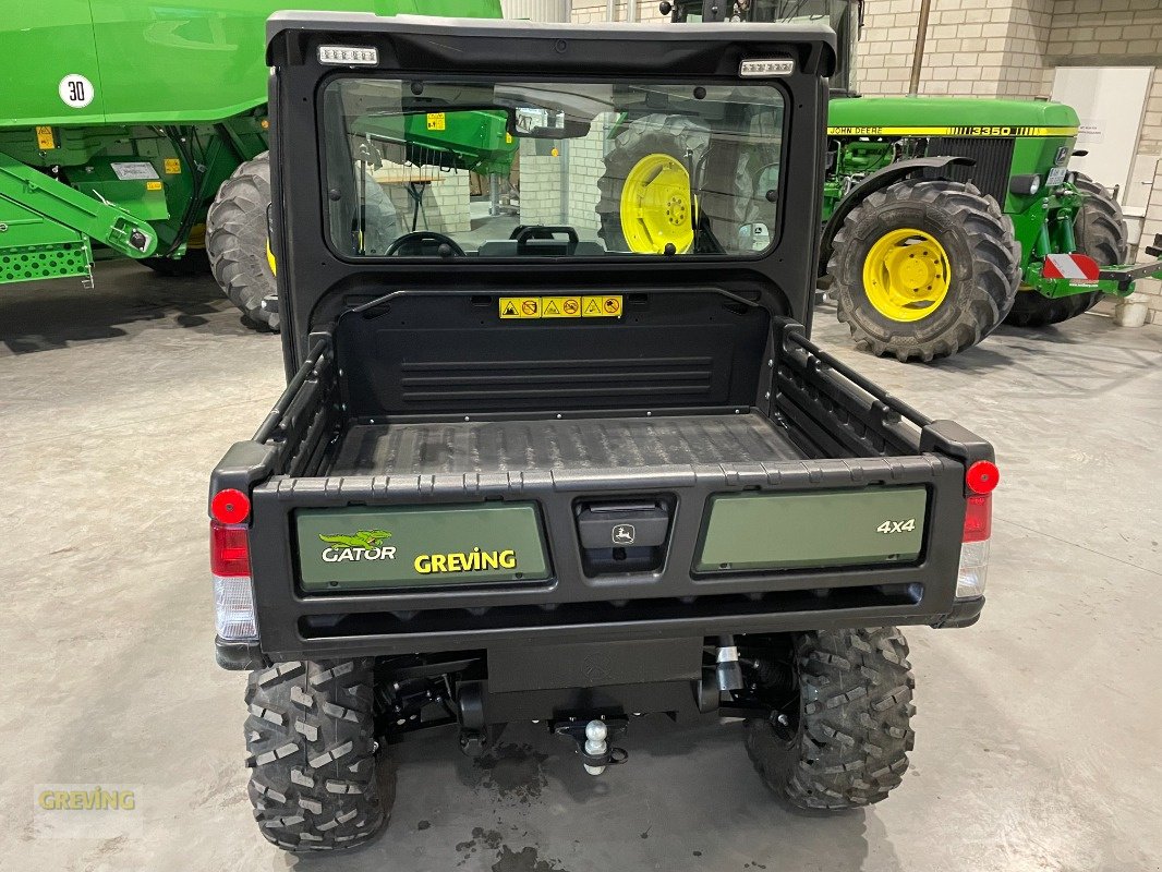 ATV & Quad of the type John Deere Gator XUV835M *Benzin*, Neumaschine in Ahaus (Picture 5)