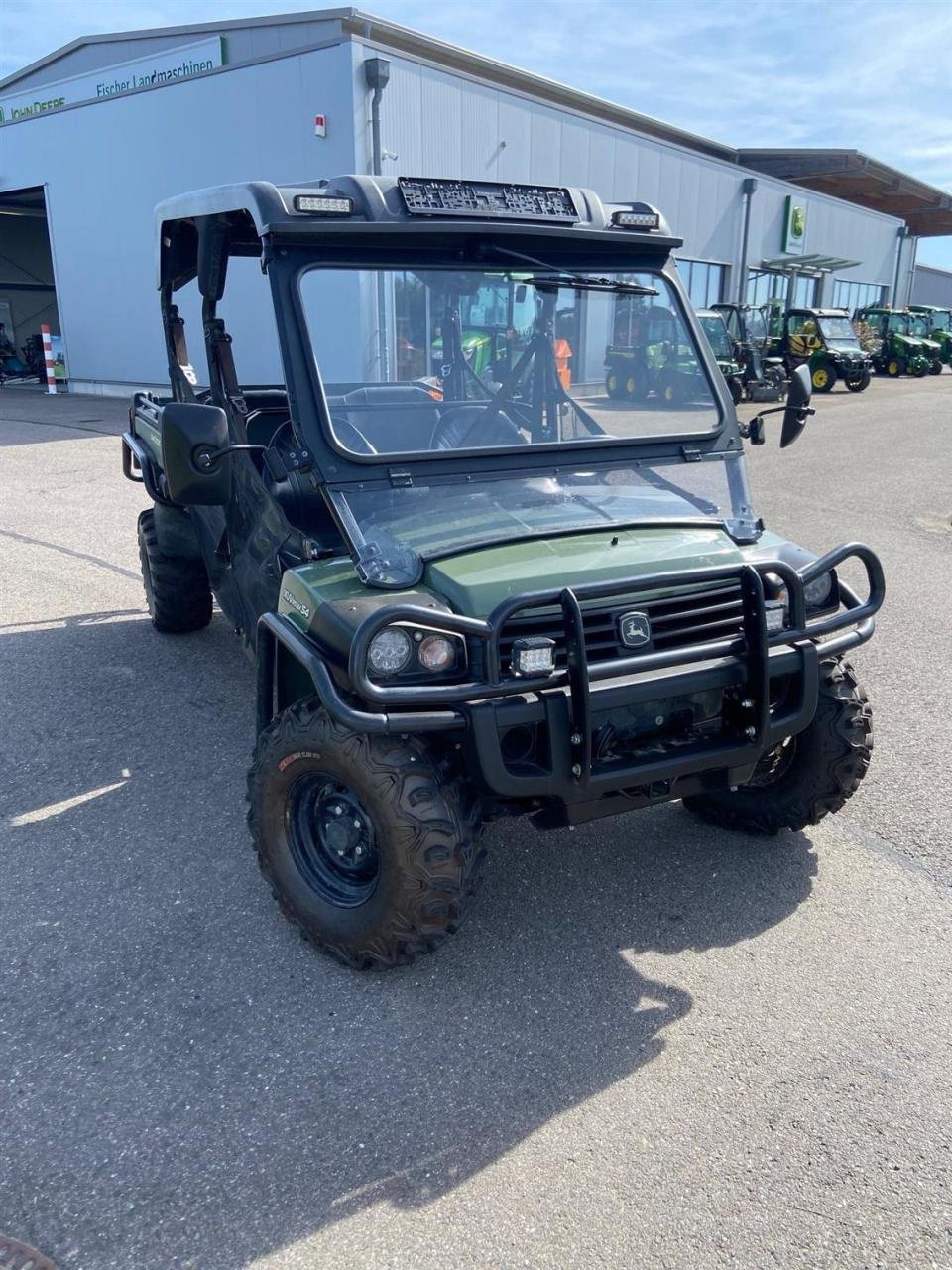 ATV & Quad del tipo John Deere Gator XUV855M 4 Sitze Mieten ab 39_/Tag, Gebrauchtmaschine en Niederkirchen (Imagen 1)