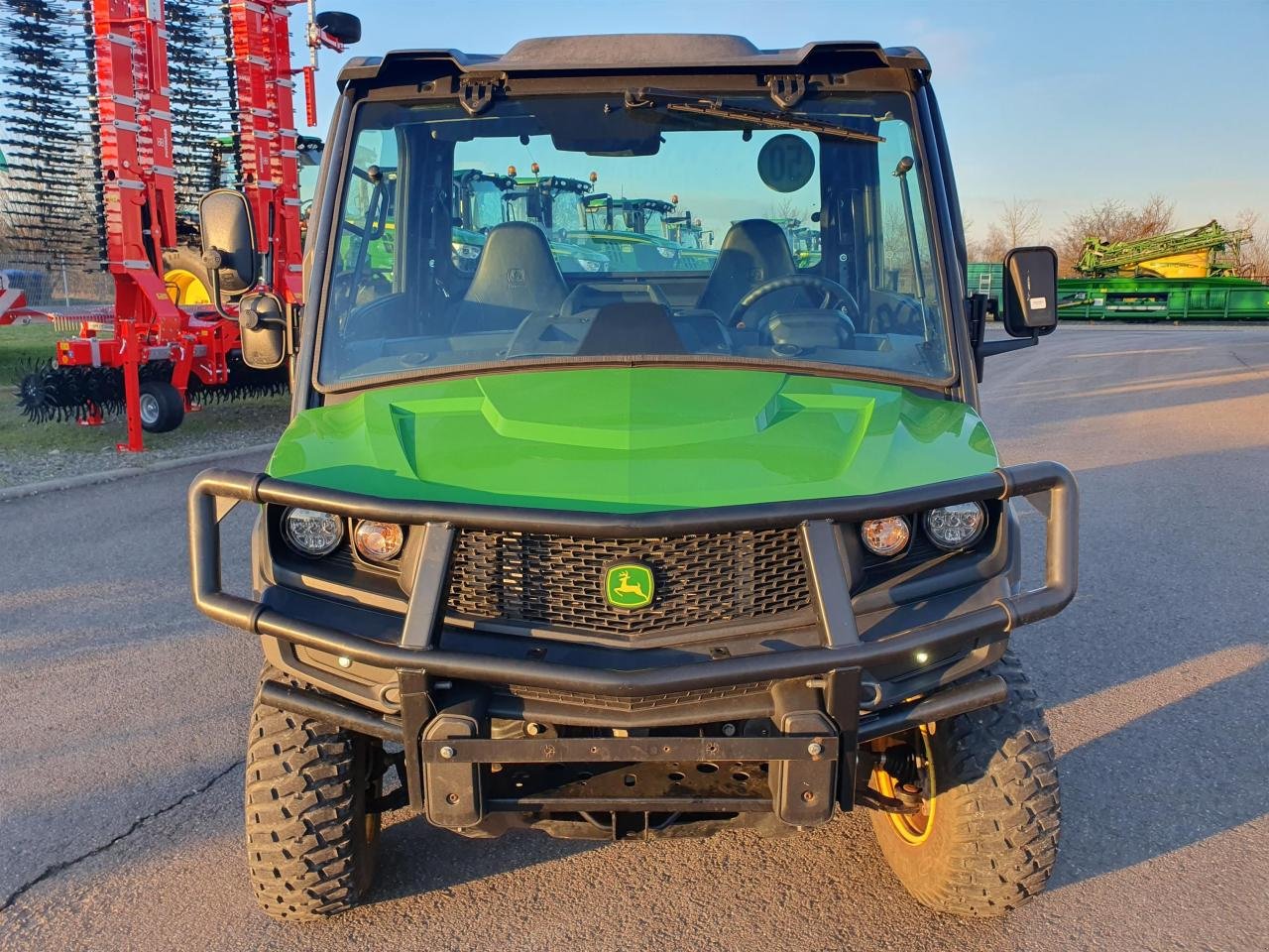 ATV & Quad tip John Deere Gator XUV865M Mieten ab 39 Euro, Gebrauchtmaschine in Niederkirchen (Poză 3)