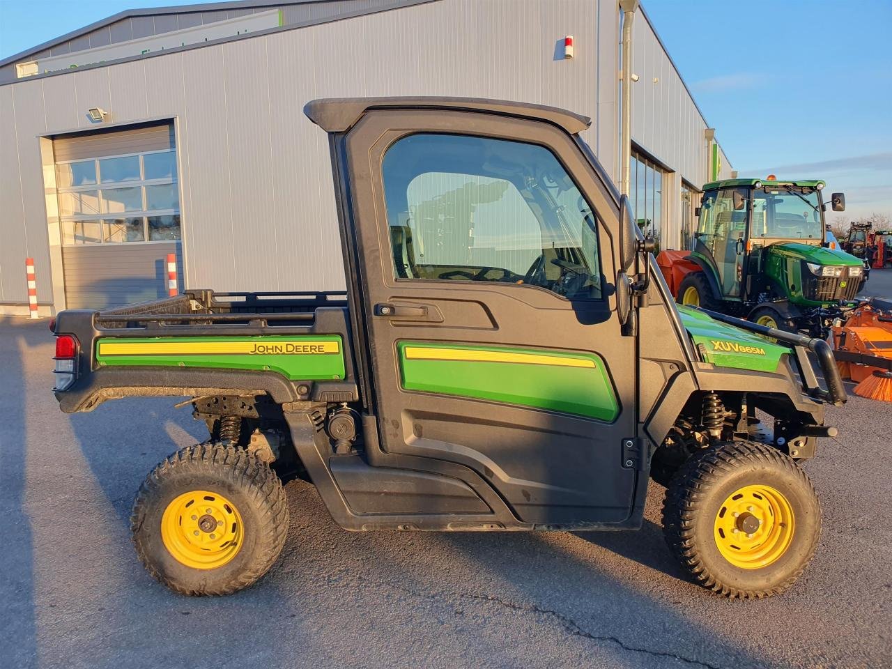 ATV & Quad типа John Deere Gator XUV865M Mieten ab 39 Euro, Gebrauchtmaschine в Niederkirchen (Фотография 4)