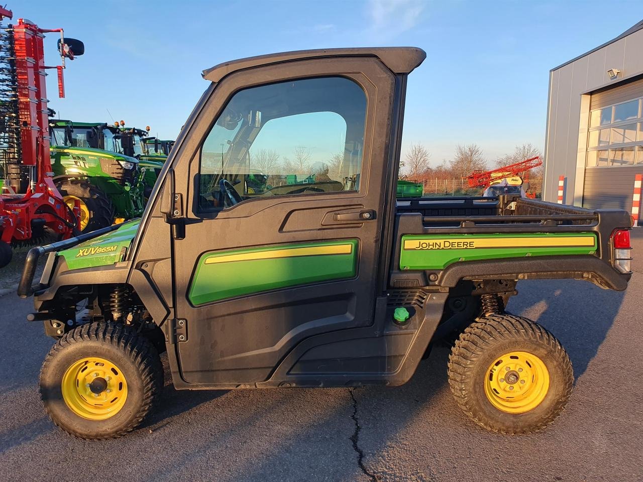 ATV & Quad типа John Deere Gator XUV865M Mieten ab 39 Euro, Gebrauchtmaschine в Niederkirchen (Фотография 5)