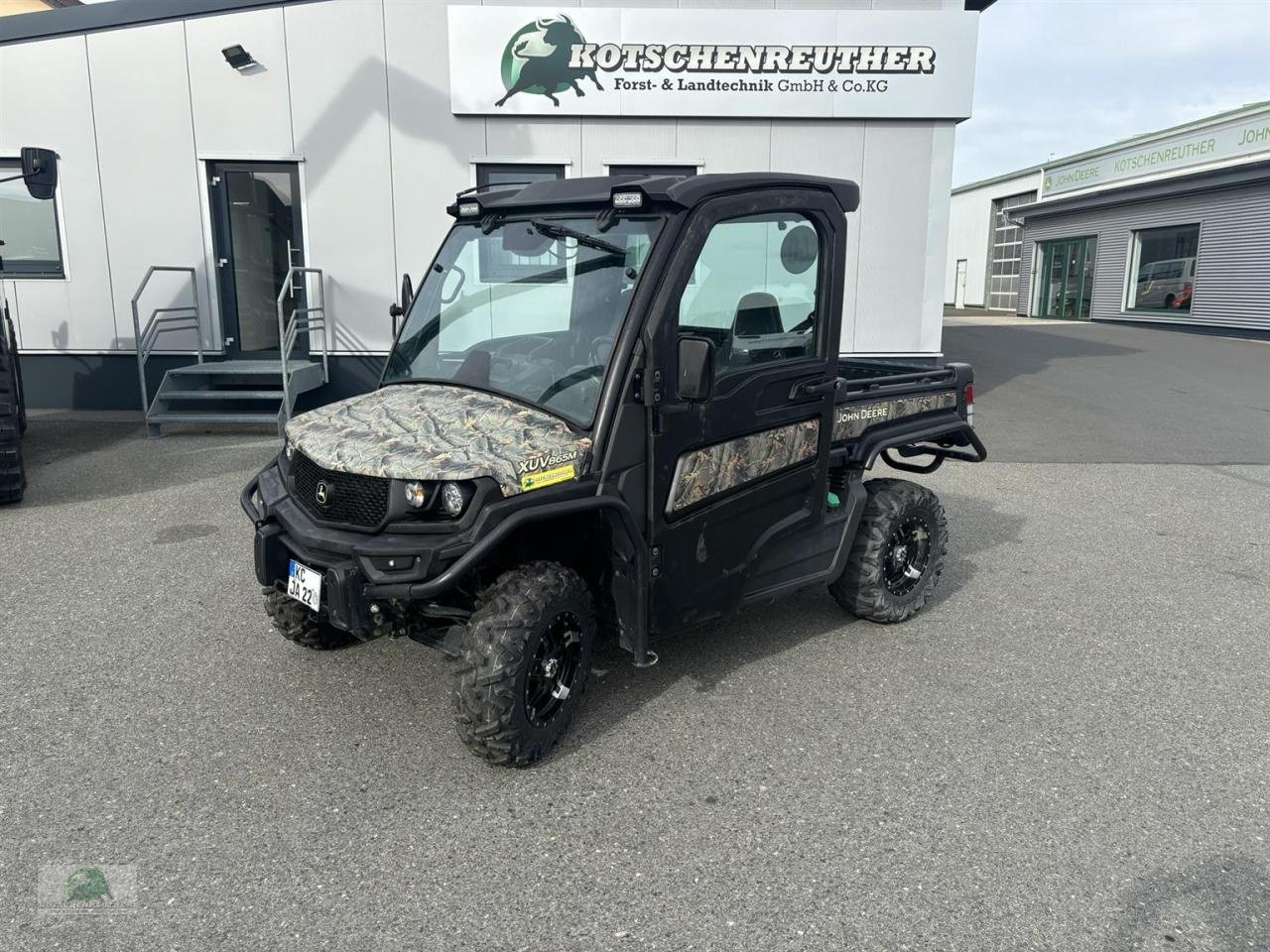 ATV & Quad of the type John Deere XUV 865M Gator, Neumaschine in Steinwiesen (Picture 2)