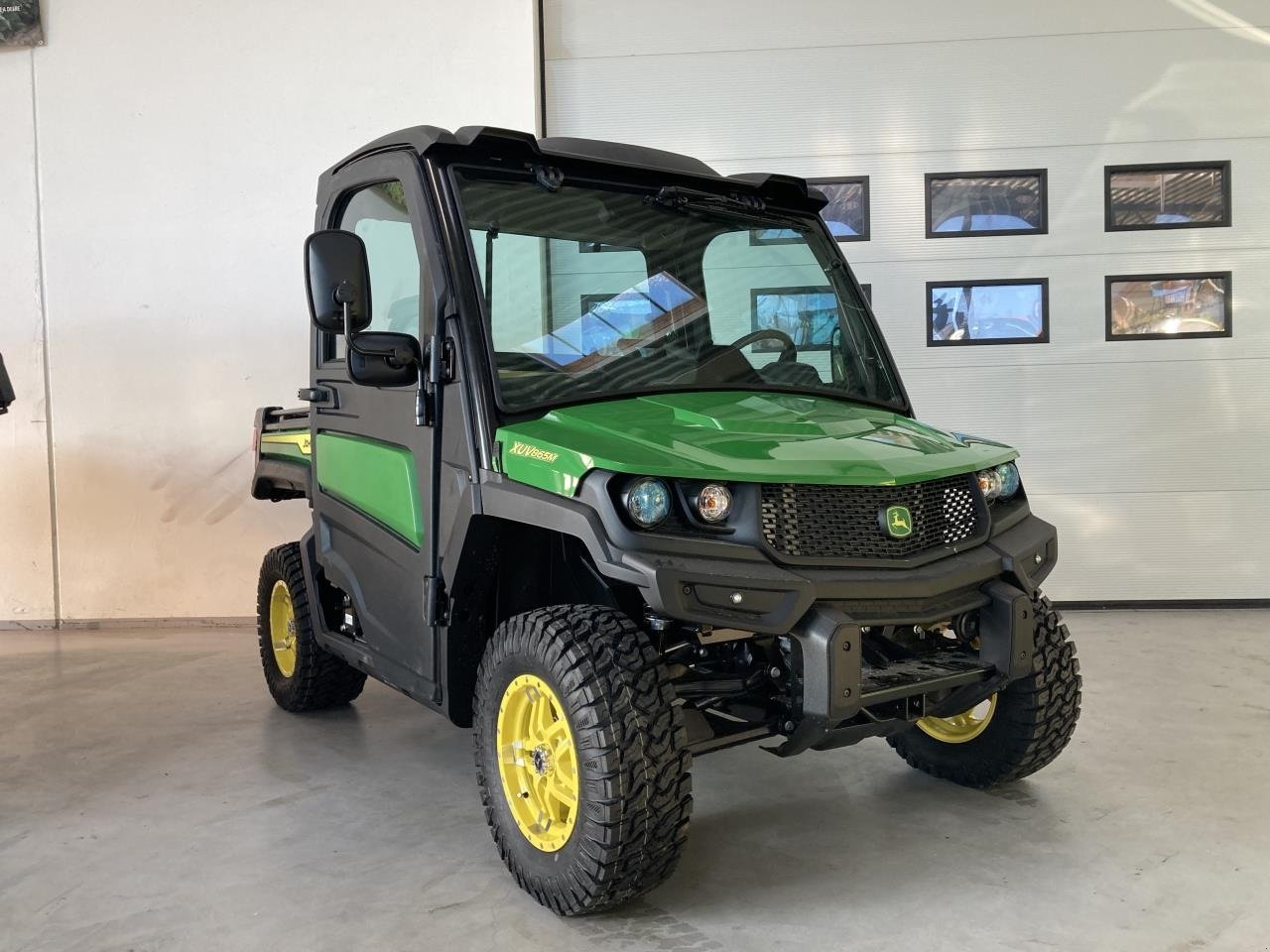 ATV & Quad типа John Deere XUV865M GRØN OG GUL, Gebrauchtmaschine в Brønderslev (Фотография 1)