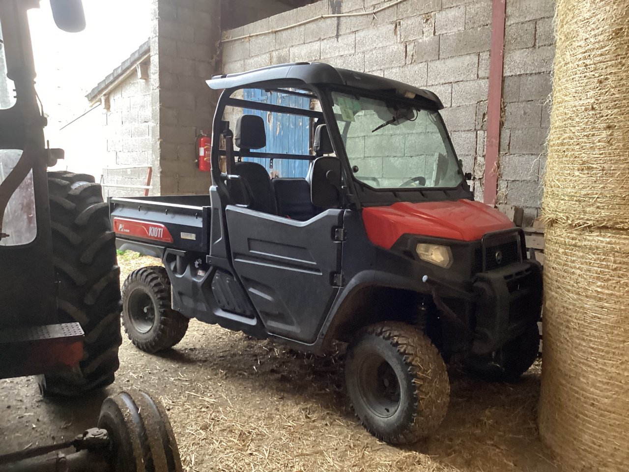 ATV & Quad typu Kioti Utv2400, Gebrauchtmaschine v VERNOUX EN VIVARAIS (Obrázok 1)