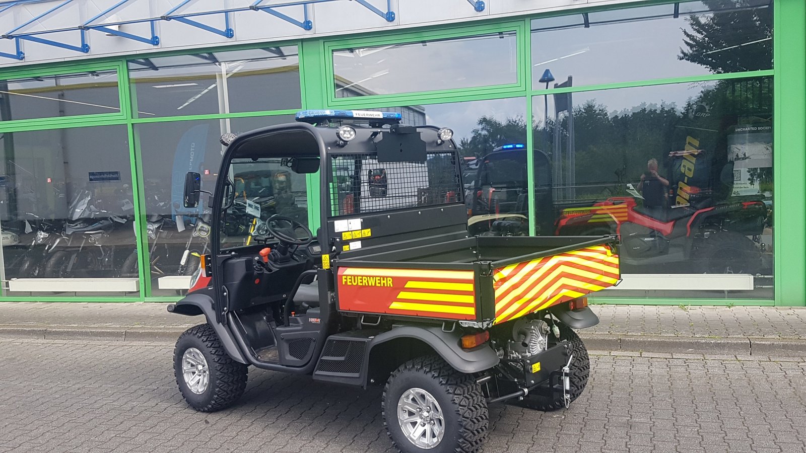 ATV & Quad типа Kubota RTVX1110  Feuerwehr, Neumaschine в Olpe (Фотография 7)