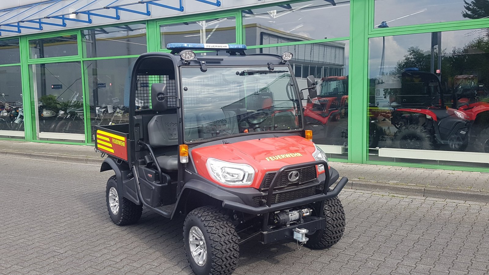 ATV & Quad van het type Kubota RTVX1110  Feuerwehr, Neumaschine in Olpe (Foto 9)