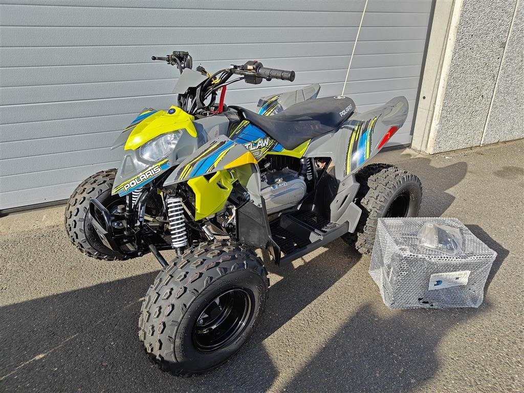 ATV & Quad du type Polaris Outlaw 110, Gebrauchtmaschine en Holstebro (Photo 1)