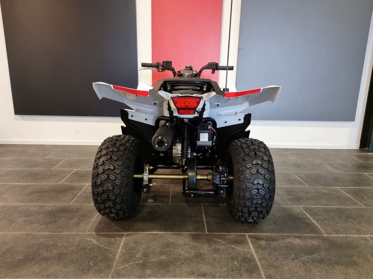 ATV & Quad del tipo Polaris Outlaw 70 EFI, Neumaschine en Geesteren (OV) (Imagen 7)