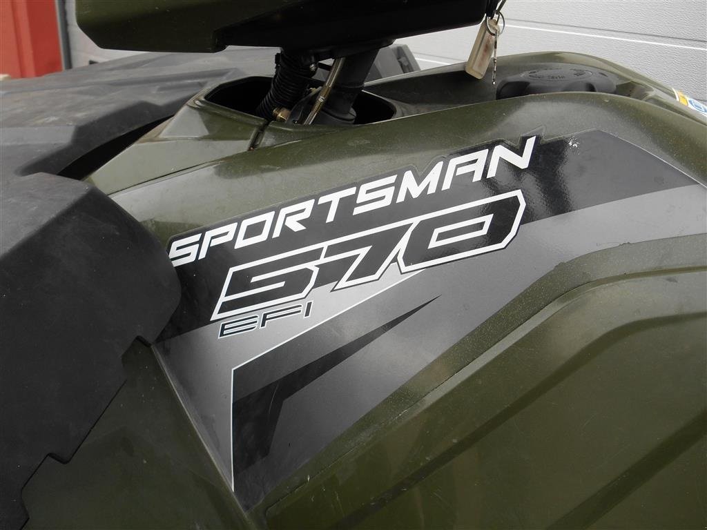 ATV & Quad tip Polaris Sportsman 570 EFI EPS AWD, Gebrauchtmaschine in Mern (Poză 4)