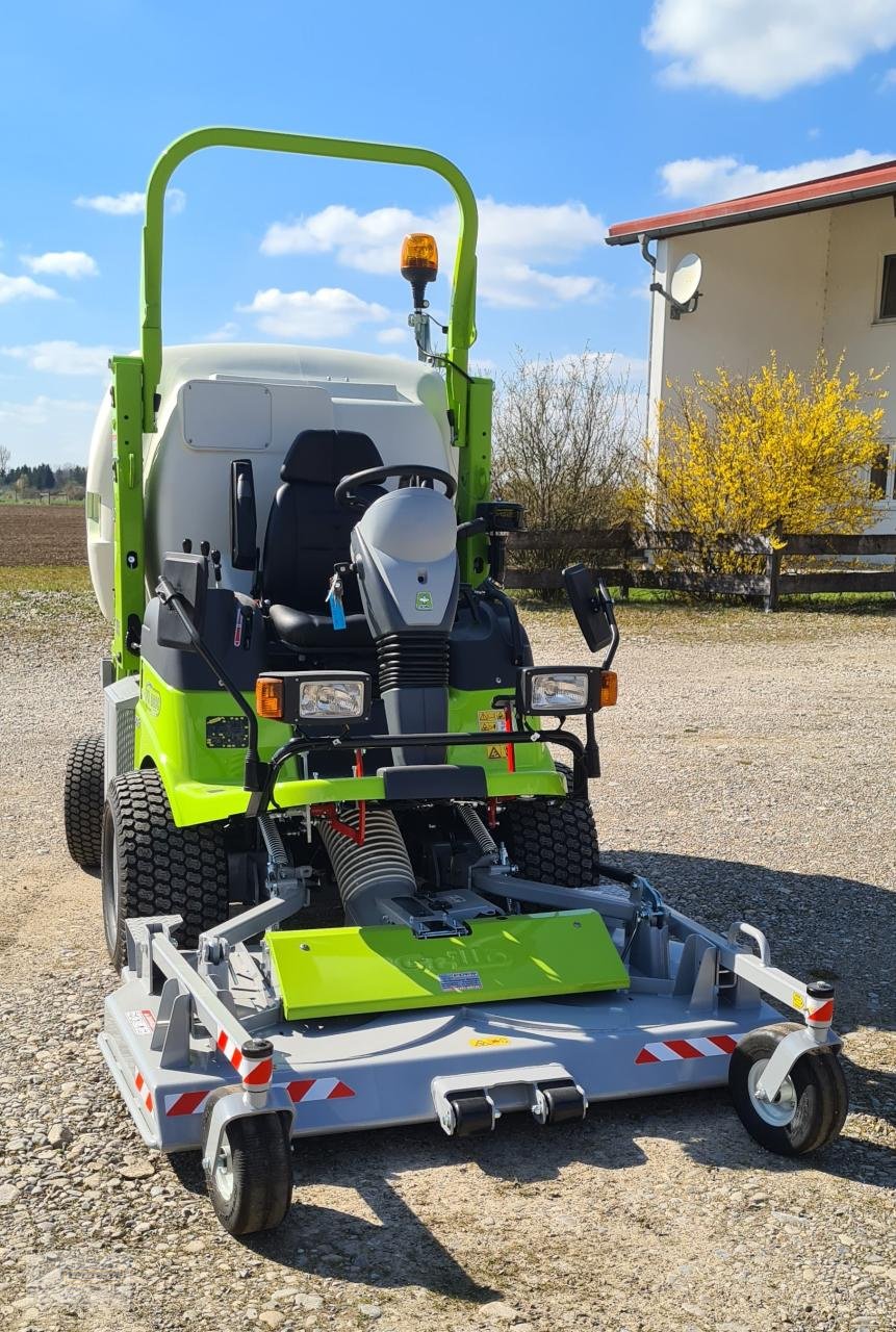 Aufsitzmäher des Typs Grillo FD 2200, Neumaschine in Kirchheim b. München (Bild 3)