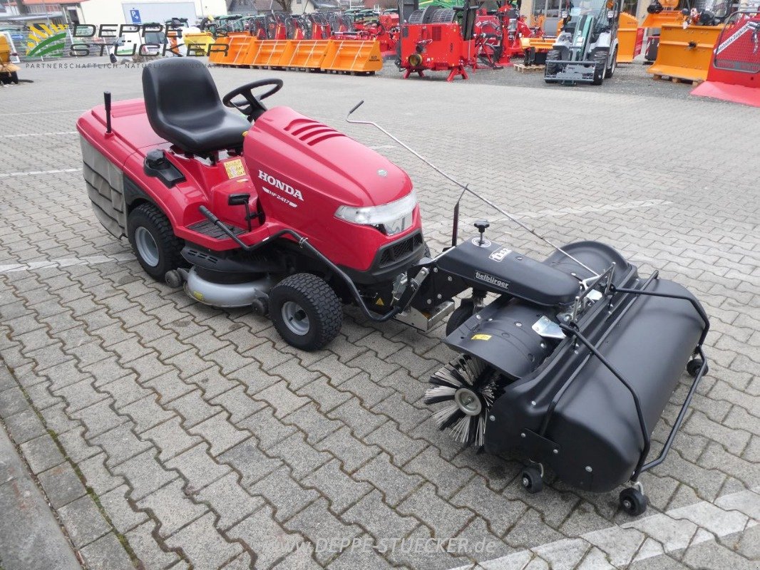 Aufsitzmäher van het type Honda HF 2417 inkl. 4 Anbaugeräten, Gebrauchtmaschine in Lauterberg/Barbis (Foto 16)