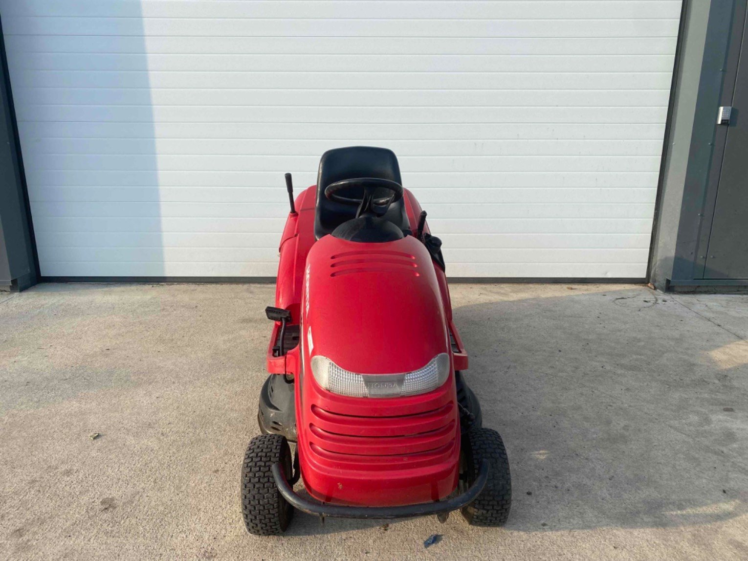 Aufsitzmäher tipa Honda Tondeuse autoportée HF2315 Honda, Gebrauchtmaschine u LA SOUTERRAINE (Slika 7)