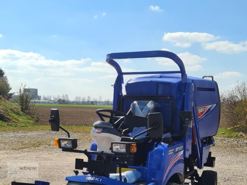 Aufsitzmäher van het type Iseki Frontdeckmäher SF 551, Neumaschine in Kirchheim b. München (Foto 1)