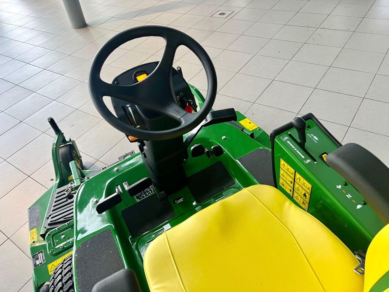 Aufsitzmäher Türe ait John Deere 1580, Gebrauchtmaschine içinde Neubeckum (resim 4)