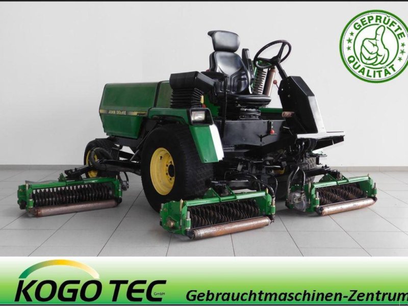 Aufsitzmäher des Typs John Deere 3365, Gebrauchtmaschine in Neubeckum (Bild 1)