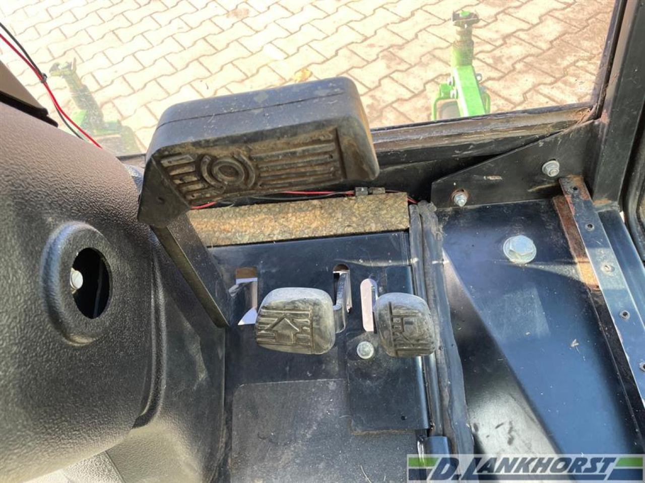 Aufsitzmäher от тип John Deere WAM 1600 Turbo, Gebrauchtmaschine в Neuenkirchen / Bramsche (Снимка 16)