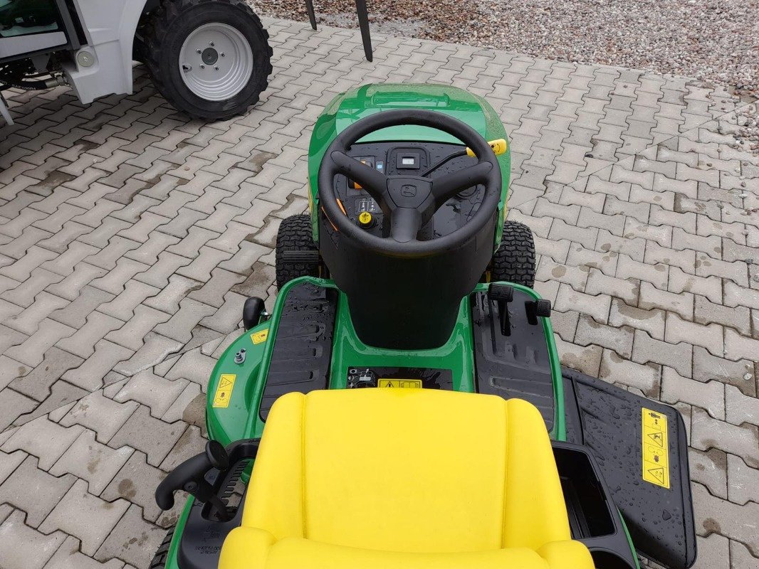 Aufsitzmäher del tipo John Deere X107, Neumaschine In Choroszcz (Immagine 5)