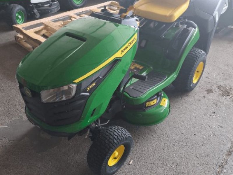 Aufsitzmäher tipa John Deere X117R, Gebrauchtmaschine u azerailles (Slika 1)