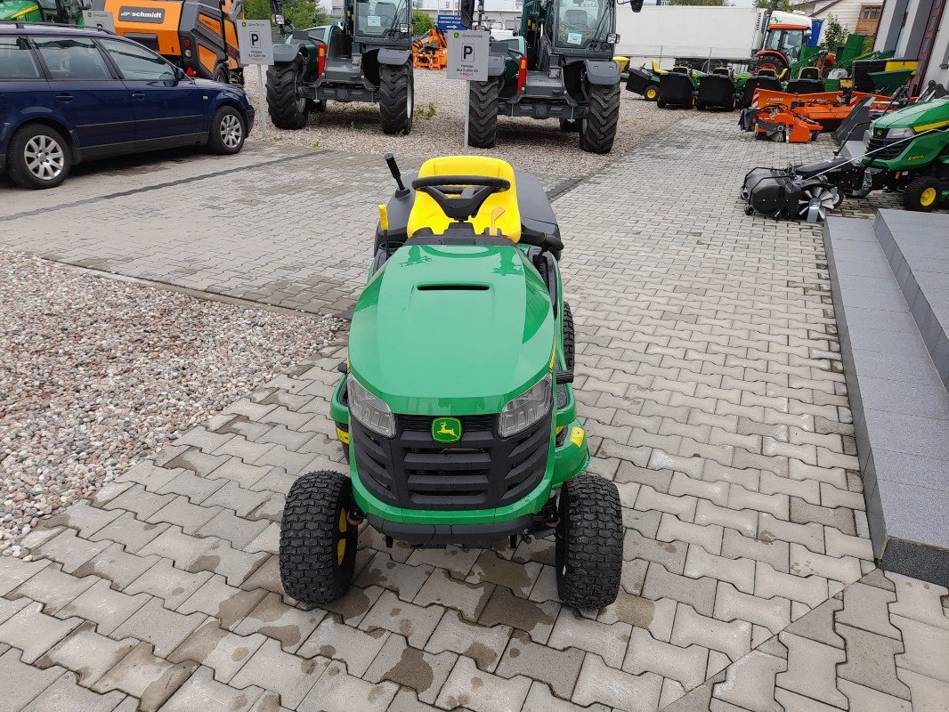 Aufsitzmäher tip John Deere X117R, Neumaschine in Choroszcz (Poză 3)