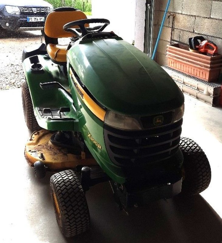 Aufsitzmäher typu John Deere X300R, Gebrauchtmaschine v CHEMAUDIN ET VAUX (Obrázek 2)