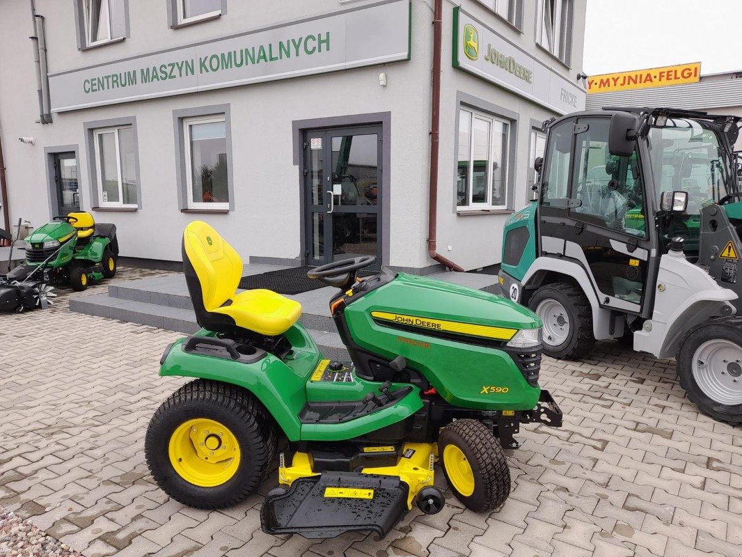 Aufsitzmäher Türe ait John Deere X590, Neumaschine içinde Choroszcz (resim 1)