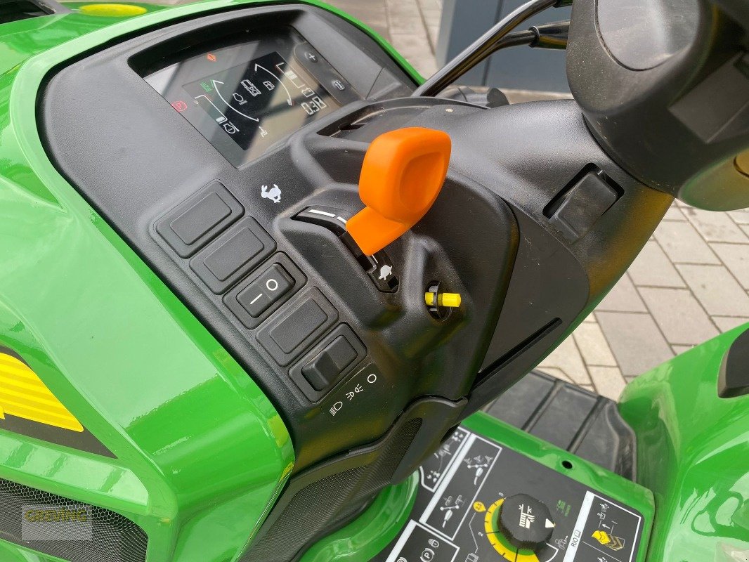 Aufsitzmäher a típus John Deere X940, Neumaschine ekkor: Heiden (Kép 8)