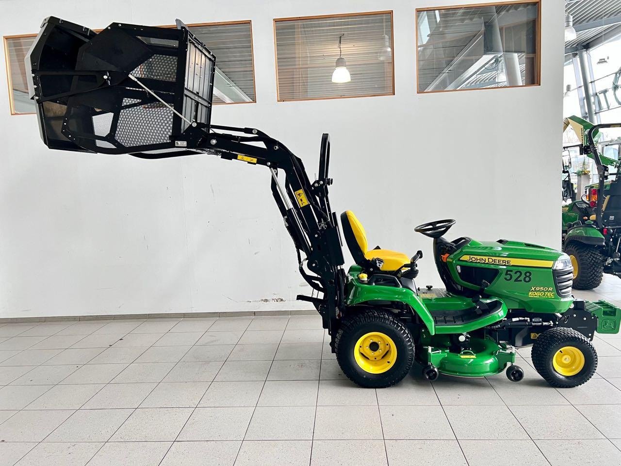 Aufsitzmäher tip John Deere X950R, Gebrauchtmaschine in Neubeckum (Poză 4)