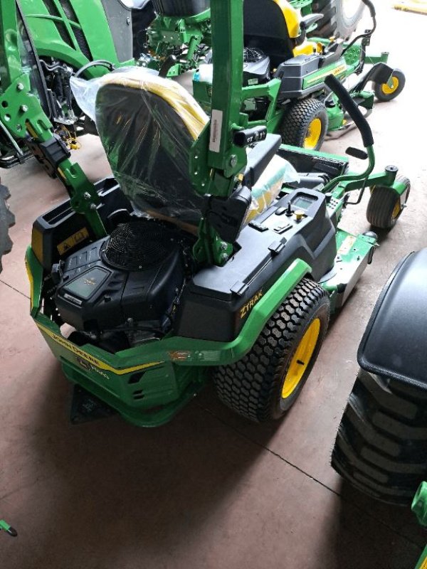 Aufsitzmäher от тип John Deere Z 545R, Gebrauchtmaschine в Vogelsheim (Снимка 4)