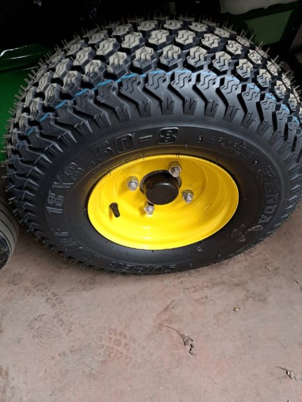 Aufsitzmäher za tip John Deere Z320 R, Gebrauchtmaschine u azerailles (Slika 6)