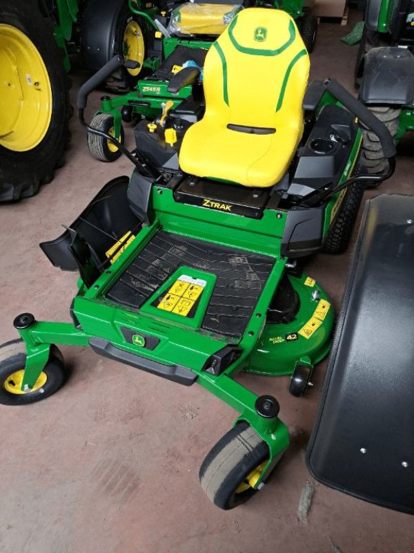 Aufsitzmäher от тип John Deere Z320 R, Gebrauchtmaschine в Vogelsheim (Снимка 1)