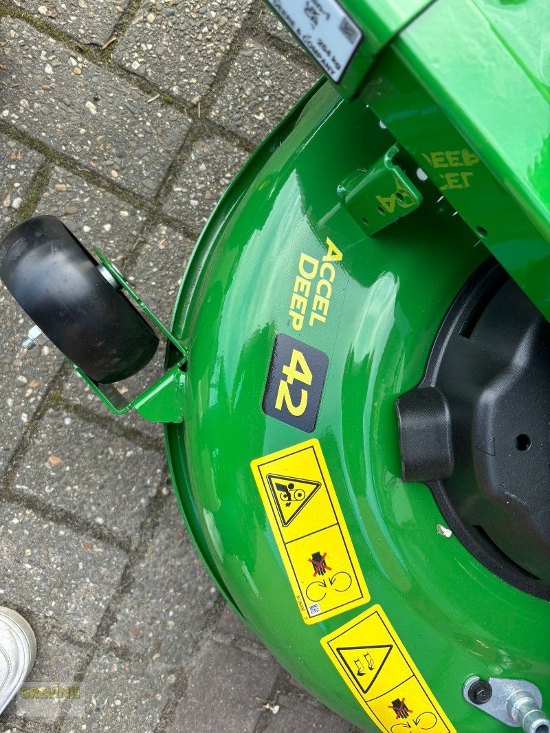 Aufsitzmäher of the type John Deere Z320M Nullwendekreismäher, Neumaschine in Ahaus (Picture 10)