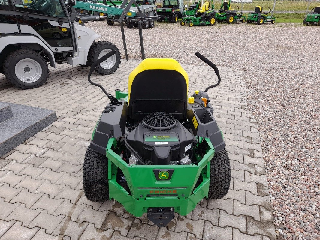 Aufsitzmäher типа John Deere Z320M, Neumaschine в Choroszcz (Фотография 4)