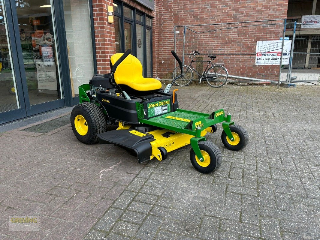 Aufsitzmäher от тип John Deere Z335E Nullwendekreismäher, Neumaschine в Ahaus (Снимка 3)