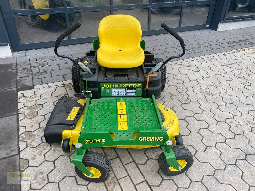 Aufsitzmäher of the type John Deere Z335E Nullwendekreismäher, Neumaschine in Heiden (Picture 2)