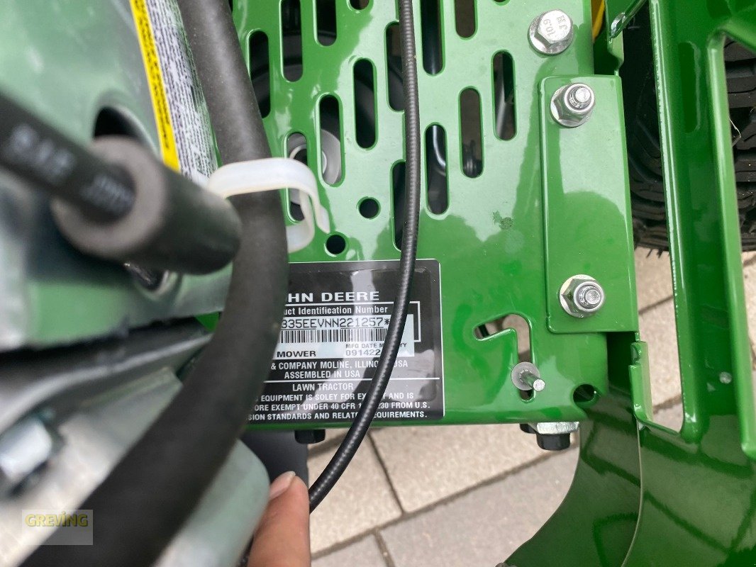 Aufsitzmäher tipa John Deere Z335E Nullwendekreismäher, Neumaschine u Heiden (Slika 12)