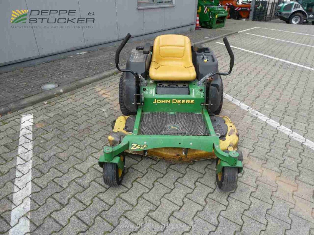 Aufsitzmäher des Typs John Deere Z425, Gebrauchtmaschine in Lauterberg/Barbis (Bild 6)