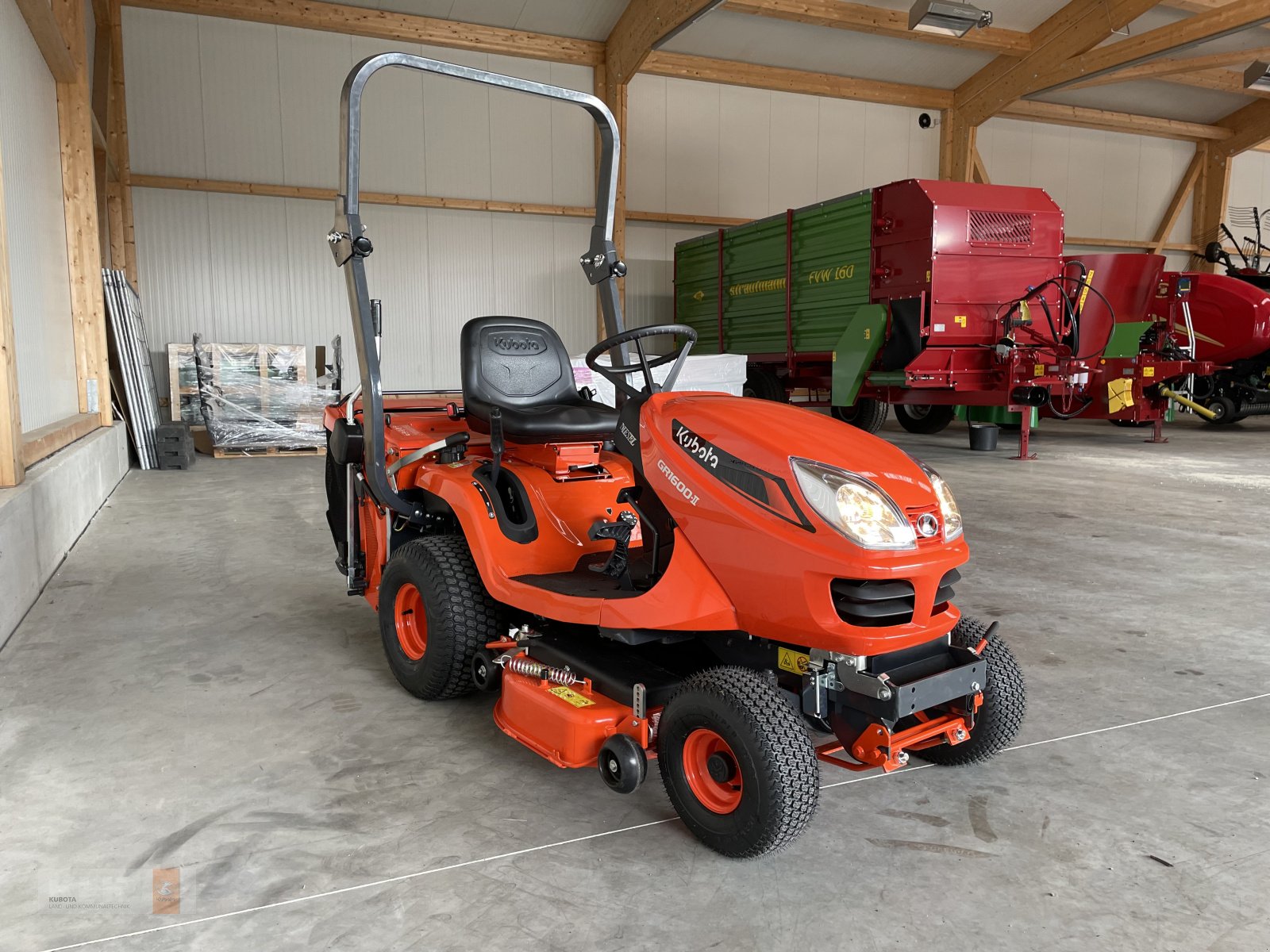 Aufsitzmäher des Typs Kubota Aktion, Kubota GR1600 + Humbaur Alu-Einachser zum Aktionspreis, Neumaschine in Biessenhofen (Bild 13)