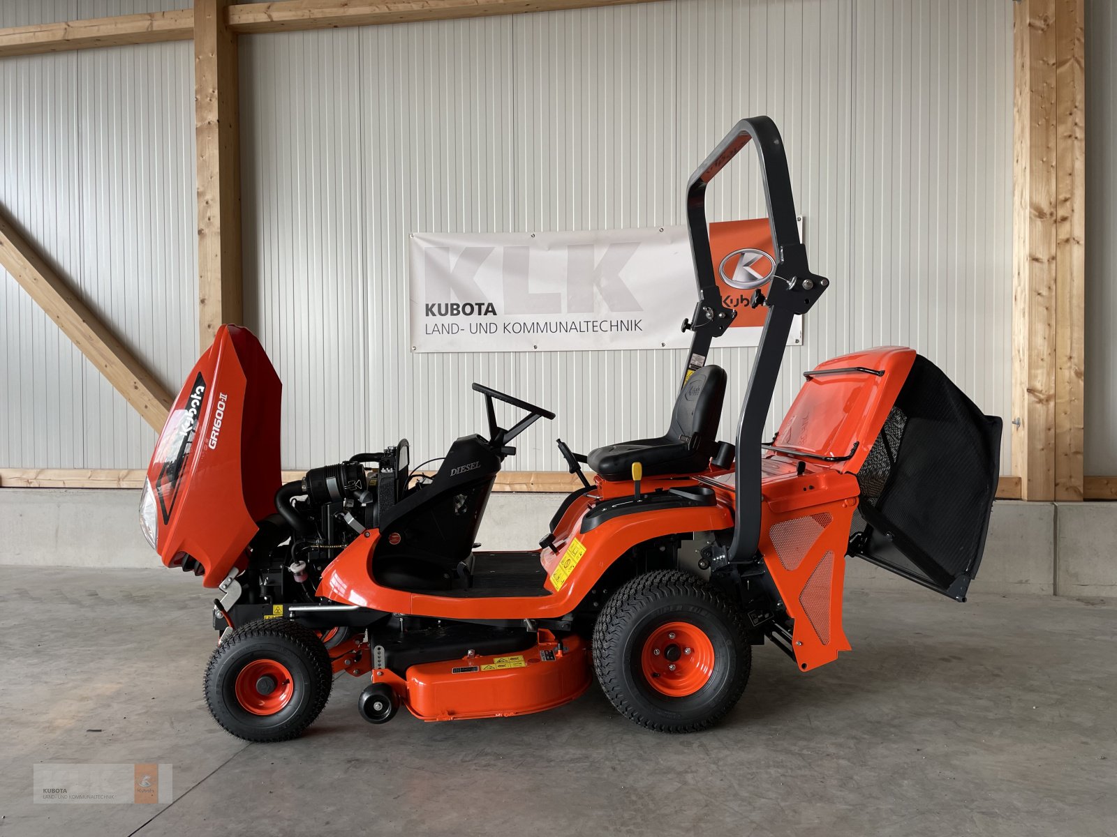 Aufsitzmäher of the type Kubota Aktion, Kubota GR1600 + Humbaur Alu-Einachser zum Aktionspreis, Neumaschine in Biessenhofen (Picture 14)