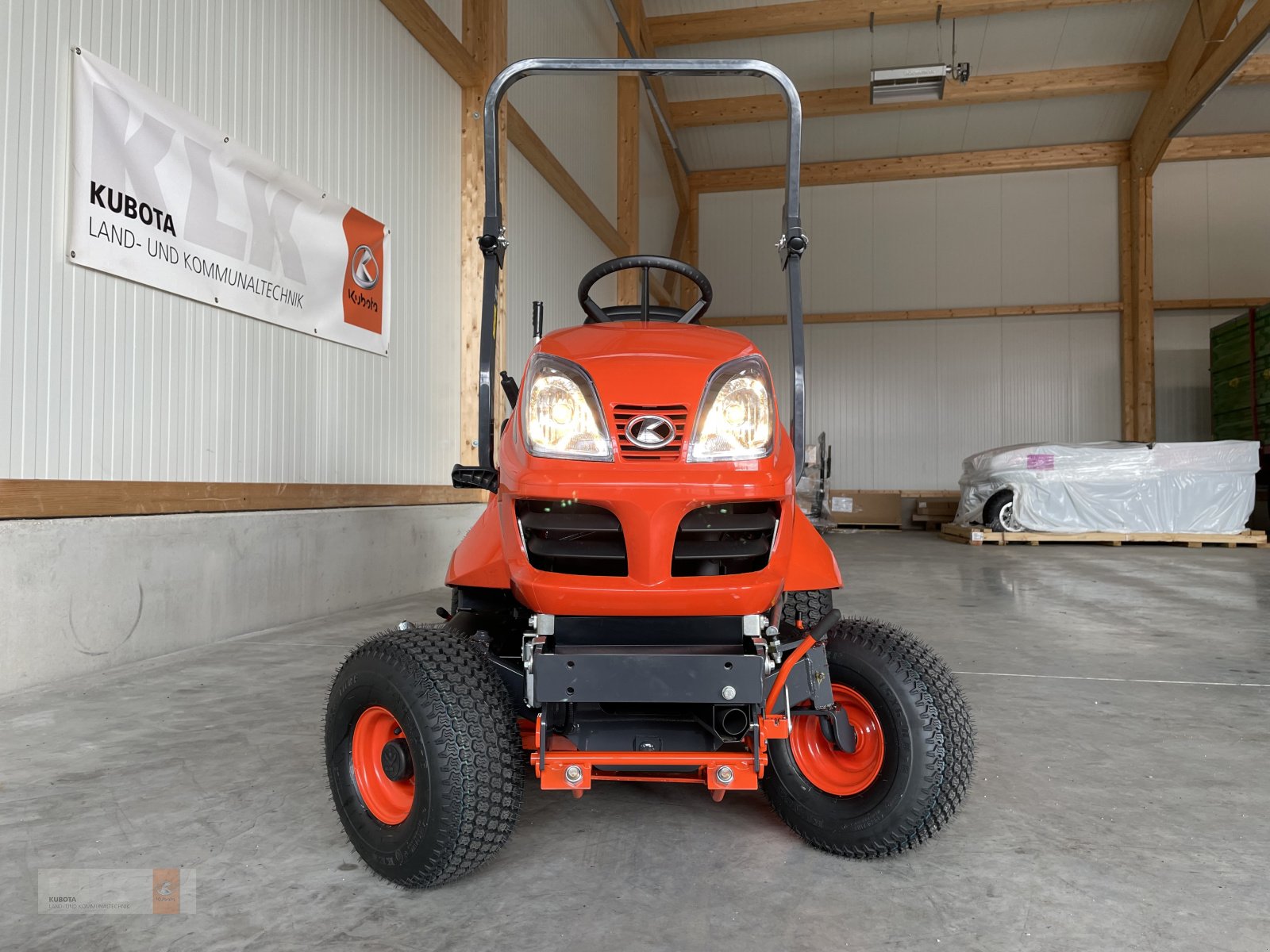 Aufsitzmäher of the type Kubota Aktion, Kubota GR1600 + Humbaur Alu-Einachser zum Aktionspreis, Neumaschine in Biessenhofen (Picture 16)